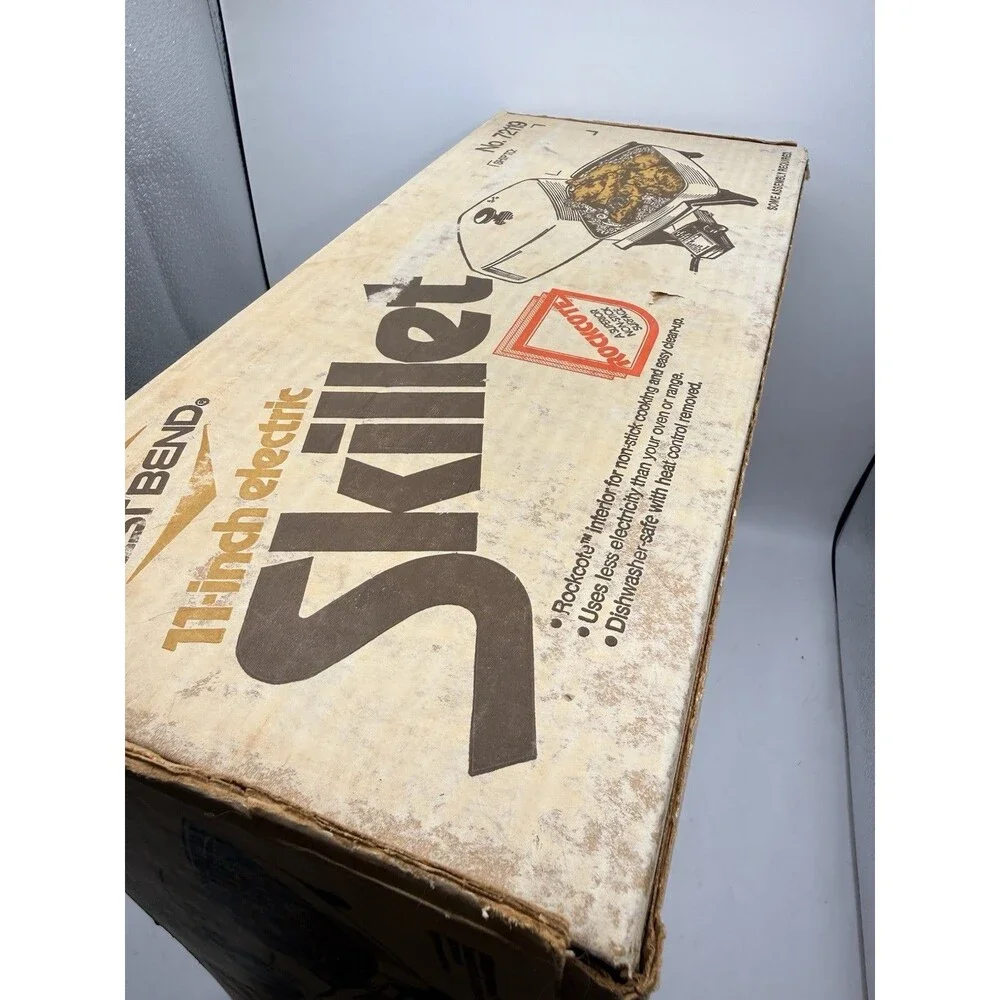 Vintage 1981 West Bend 11 Inch 11” Electric Skillet 72119 White - SEALED NEW